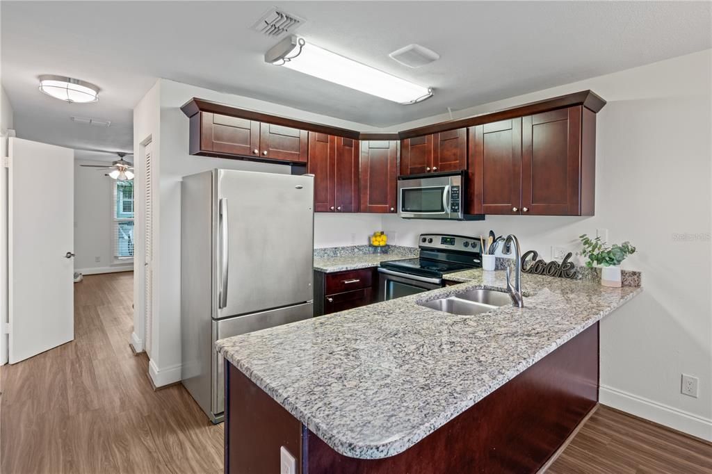 En Venta: $200,000 (2 camas, 2 baños, 1036 Pies cuadrados)