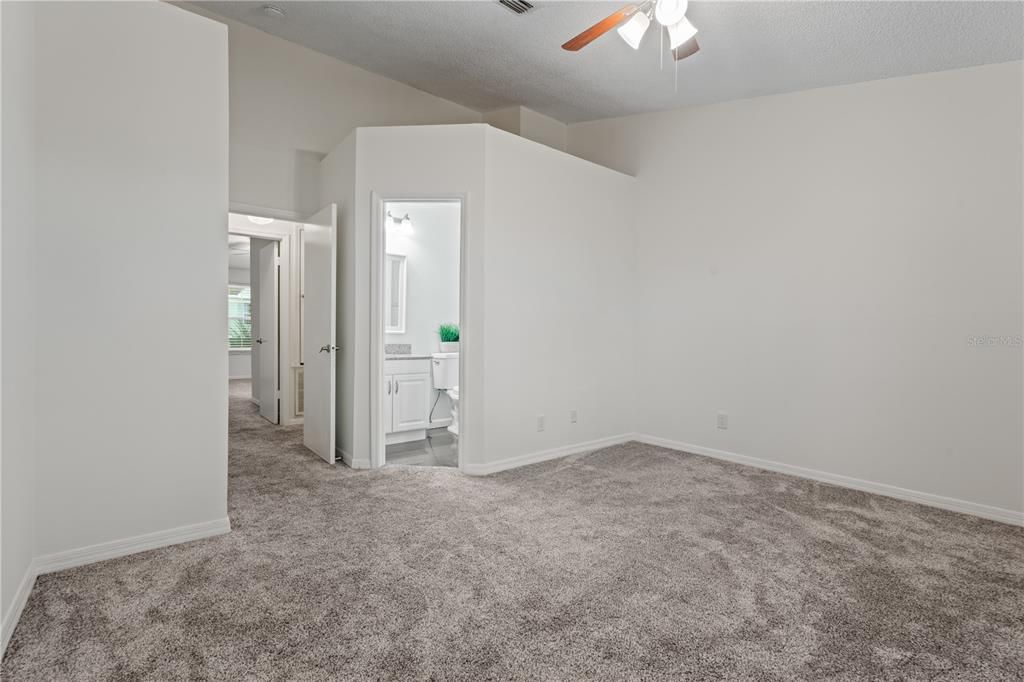 En Venta: $200,000 (2 camas, 2 baños, 1036 Pies cuadrados)