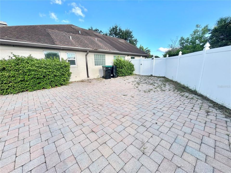 На продажу: $500,000 (4 спален, 3 ванн, 2321 Квадратных фут)