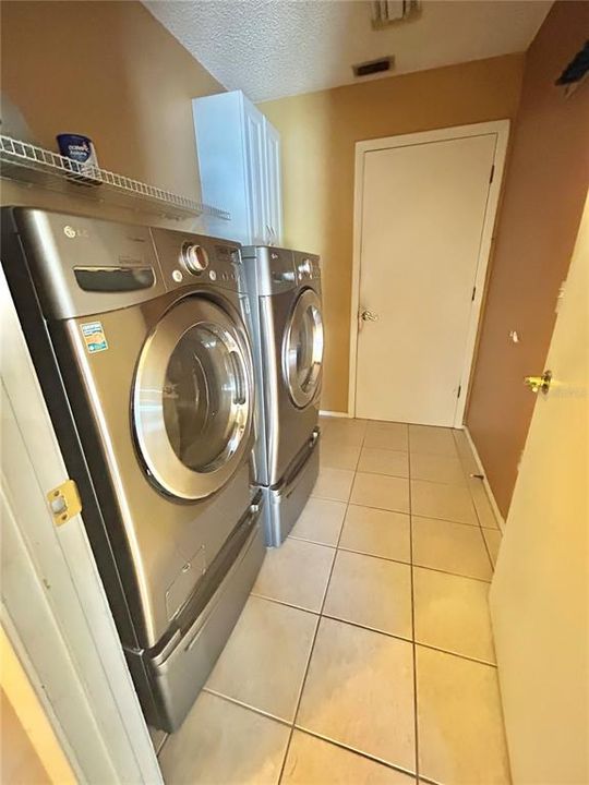 На продажу: $500,000 (4 спален, 3 ванн, 2321 Квадратных фут)