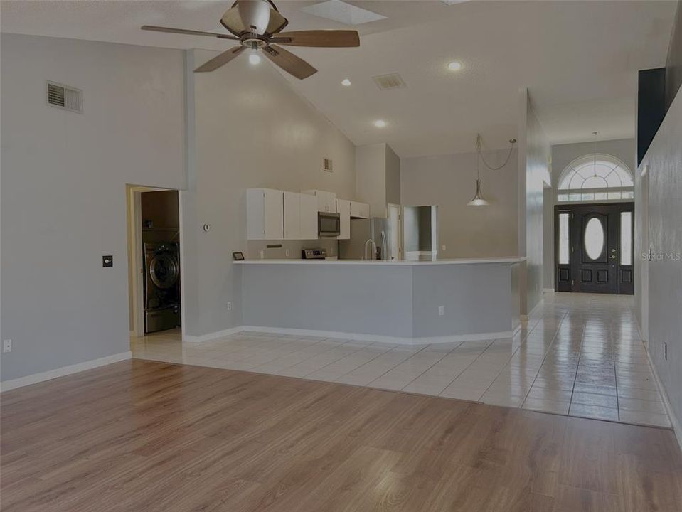 На продажу: $500,000 (4 спален, 3 ванн, 2321 Квадратных фут)