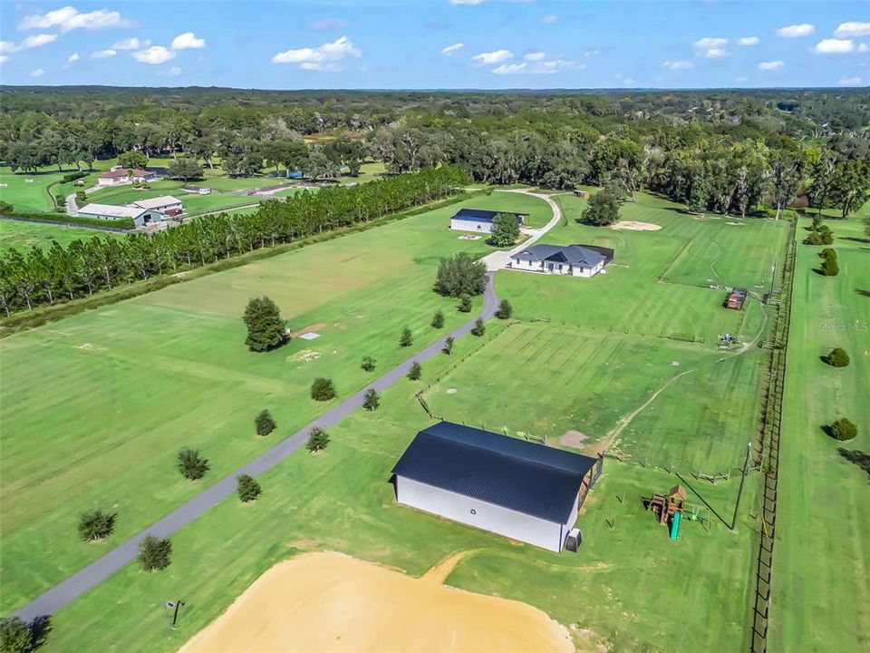 For Sale: $1,625,000 (3 beds, 2 baths, 2039 Square Feet)