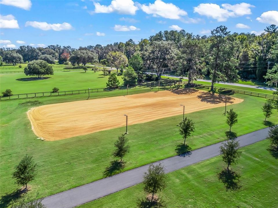 For Sale: $1,625,000 (3 beds, 2 baths, 2039 Square Feet)