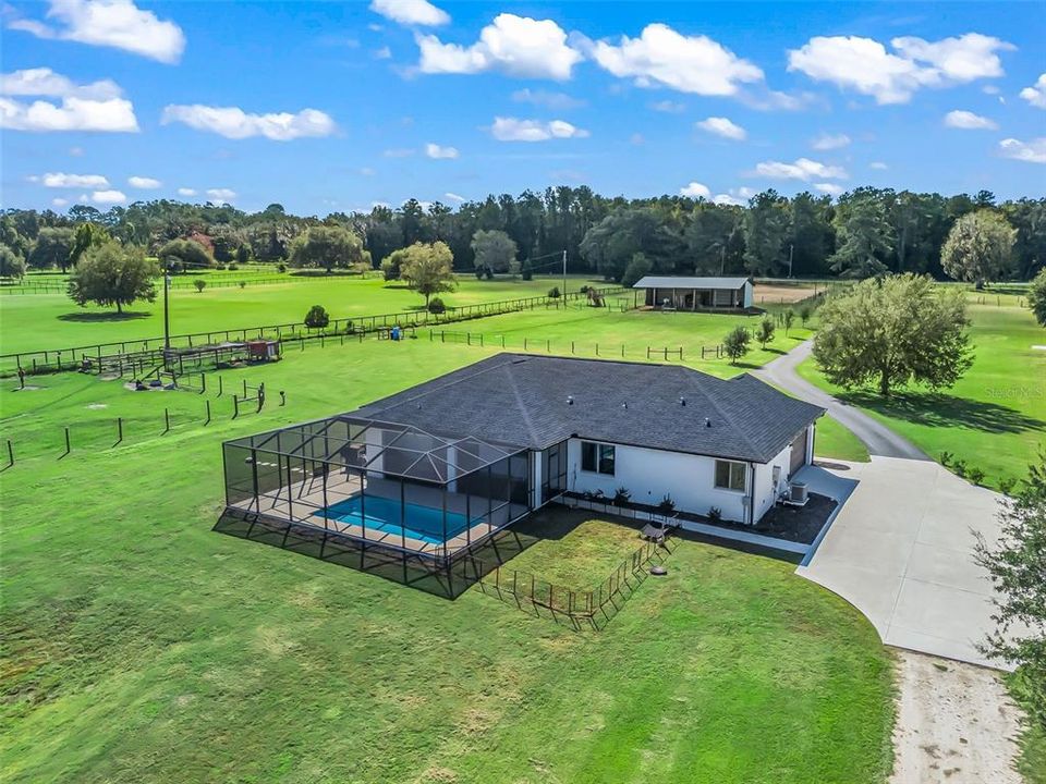 For Sale: $1,625,000 (3 beds, 2 baths, 2039 Square Feet)