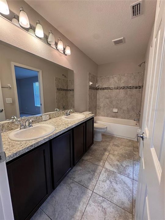 For Rent: $2,450 (4 beds, 3 baths, 1742 Square Feet)