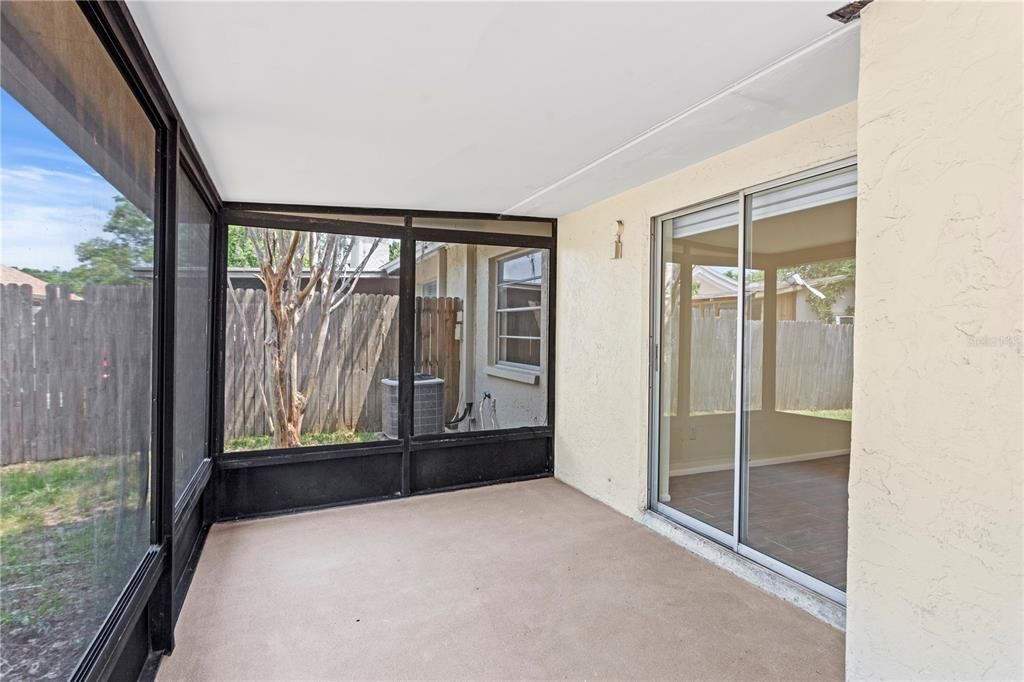 В аренду: $1,700 (2 спален, 1 ванн, 804 Квадратных фут)