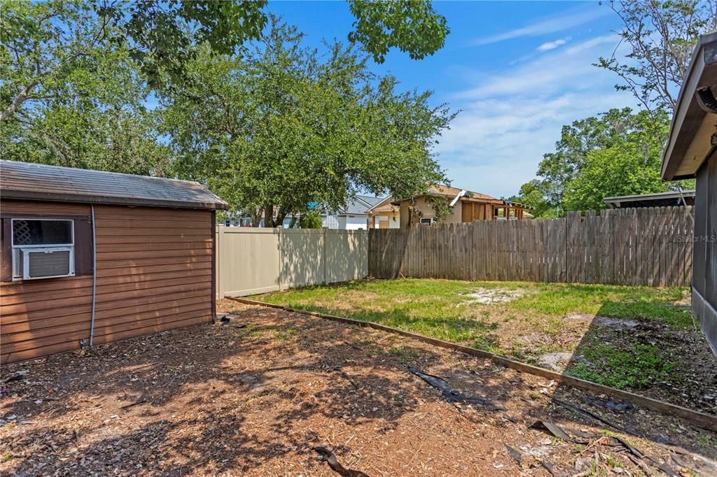 В аренду: $1,700 (2 спален, 1 ванн, 804 Квадратных фут)