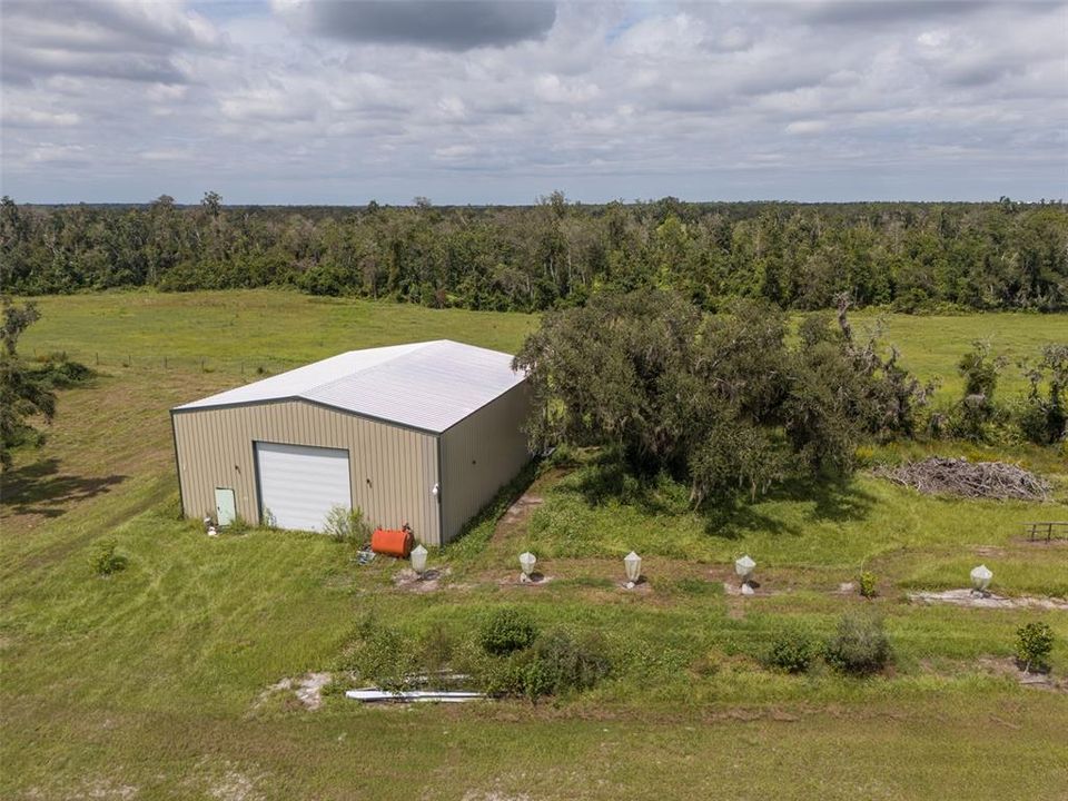 待售: $1,200,000 (15.00 acres)