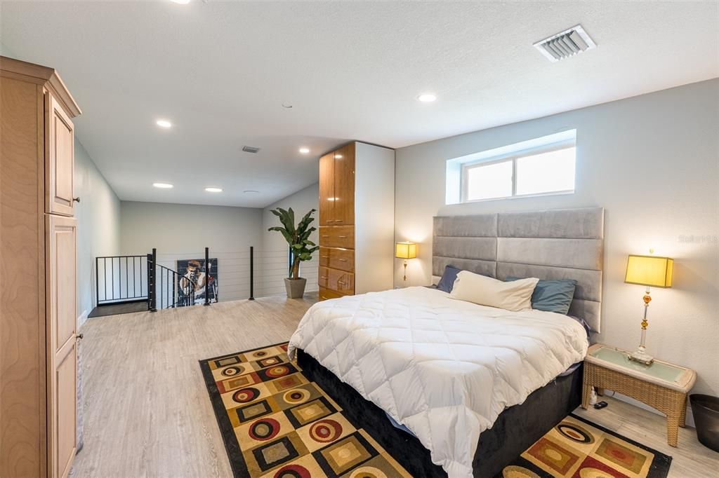 待售: $1,200,000 (15.00 acres)