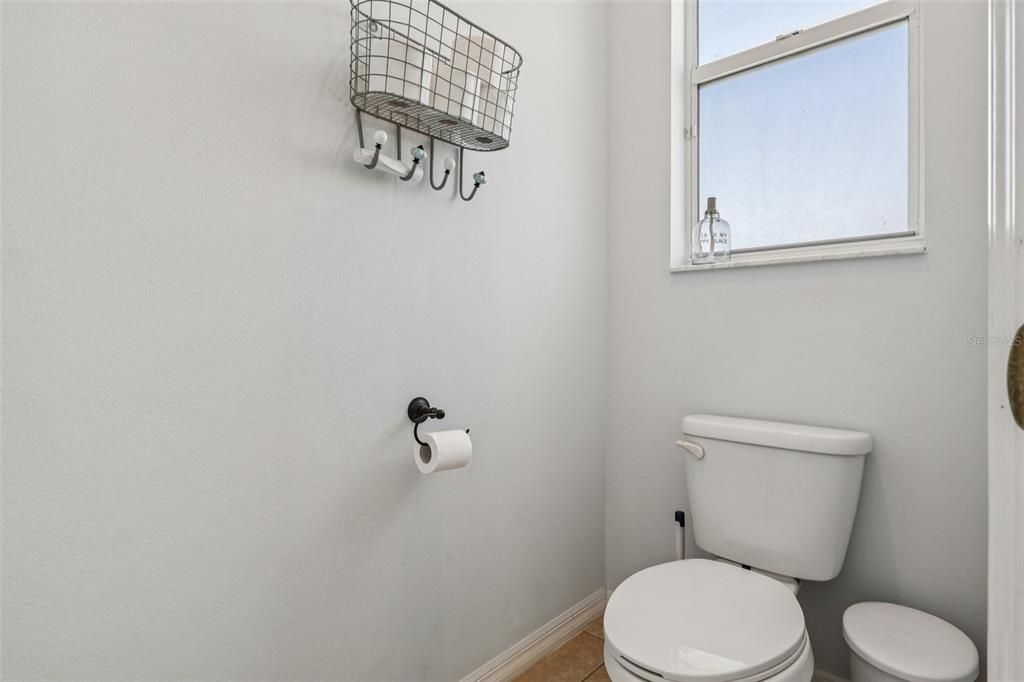 For Sale: $716,800 (4 beds, 2 baths, 2608 Square Feet)