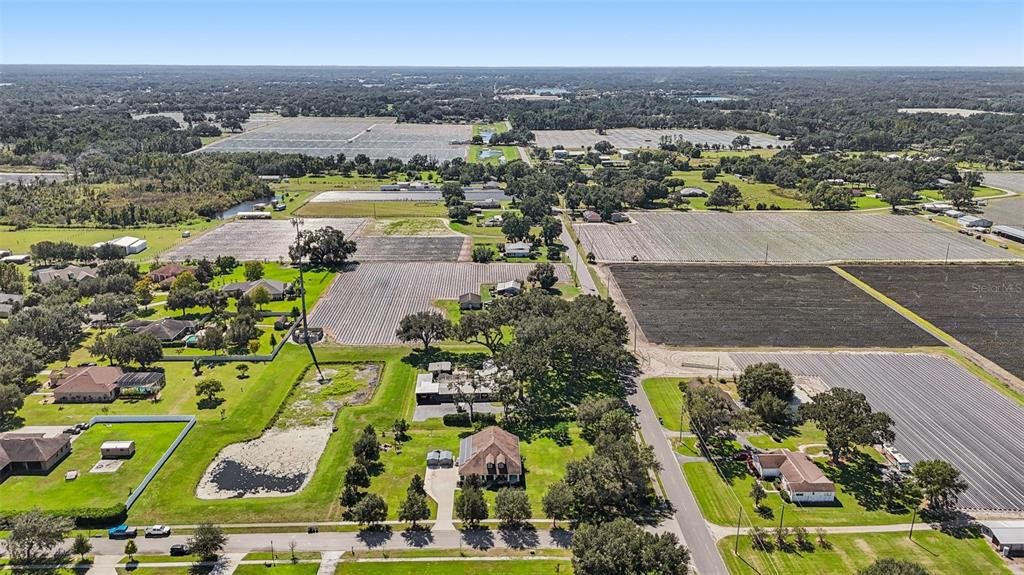 For Sale: $716,800 (4 beds, 2 baths, 2608 Square Feet)