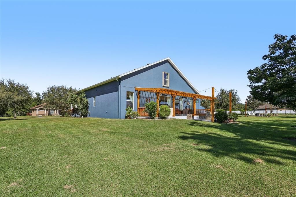 For Sale: $716,800 (4 beds, 2 baths, 2608 Square Feet)