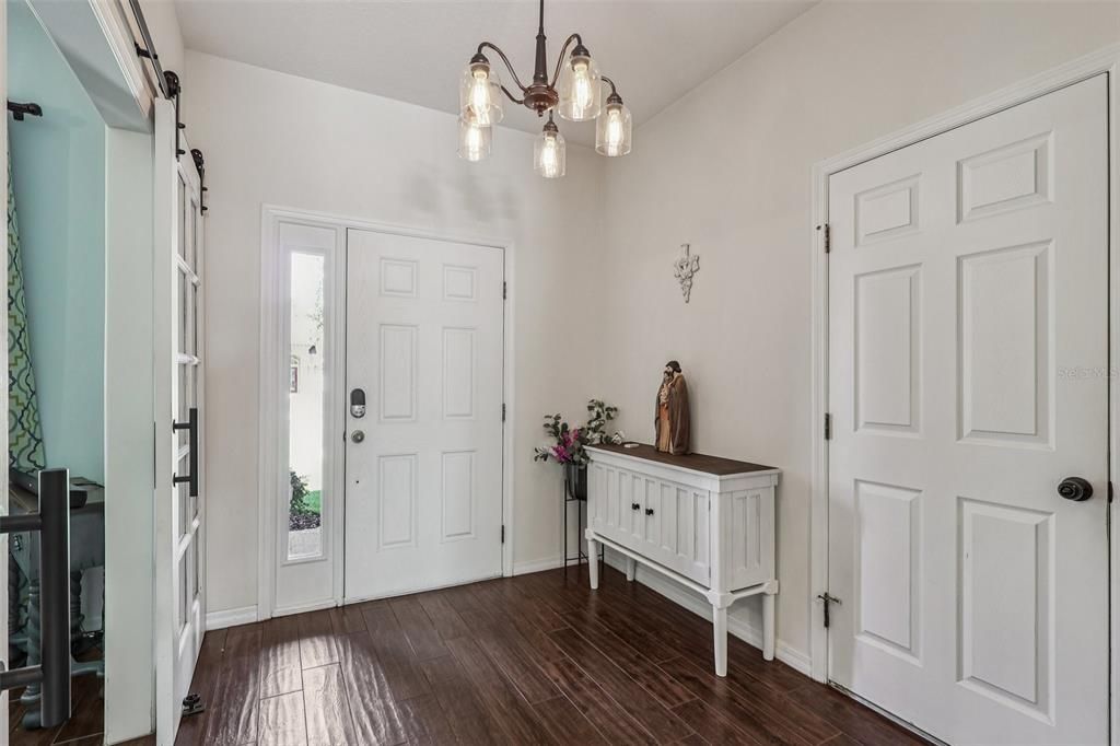 For Sale: $716,800 (4 beds, 2 baths, 2608 Square Feet)