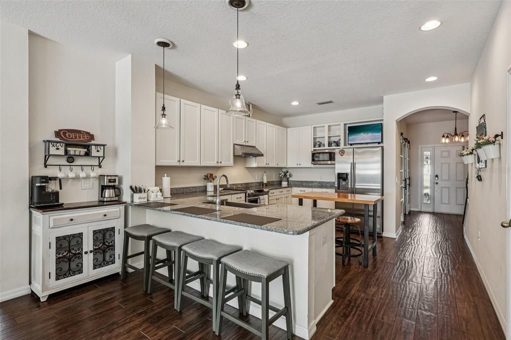 For Sale: $716,800 (4 beds, 2 baths, 2608 Square Feet)