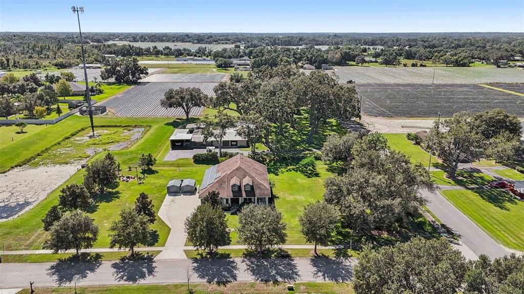 For Sale: $716,800 (4 beds, 2 baths, 2608 Square Feet)