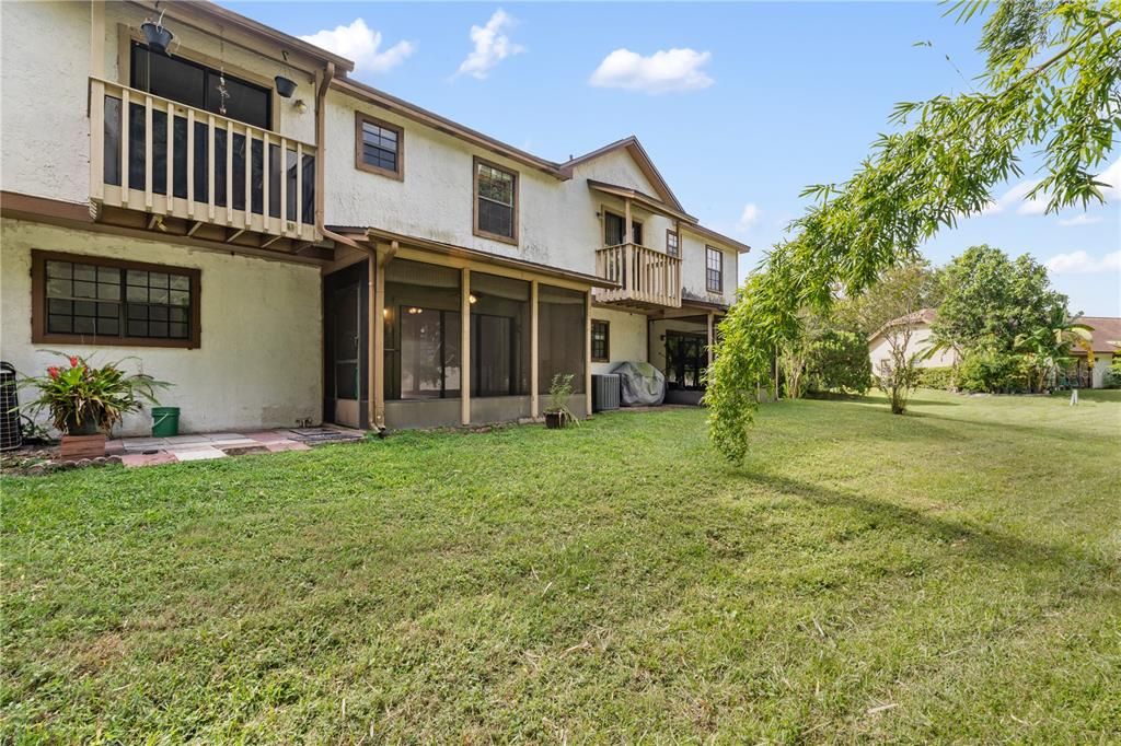 待售: $275,000 (2 贝兹, 2 浴室, 1418 平方英尺)