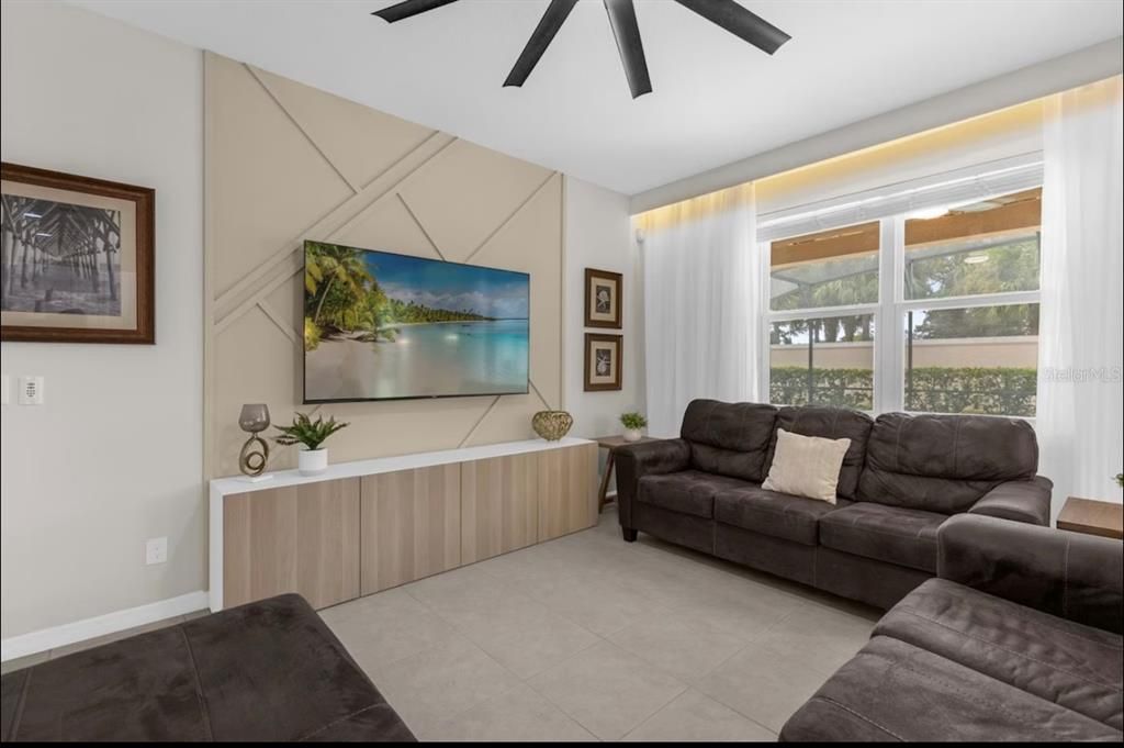 For Sale: $679,900 (6 beds, 5 baths, 3136 Square Feet)