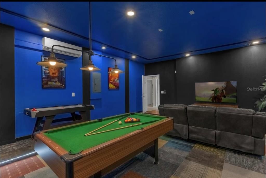 For Sale: $679,900 (6 beds, 5 baths, 3136 Square Feet)