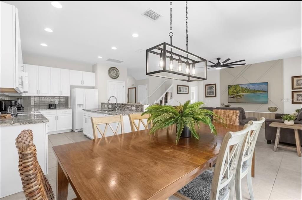 For Sale: $679,900 (6 beds, 5 baths, 3136 Square Feet)