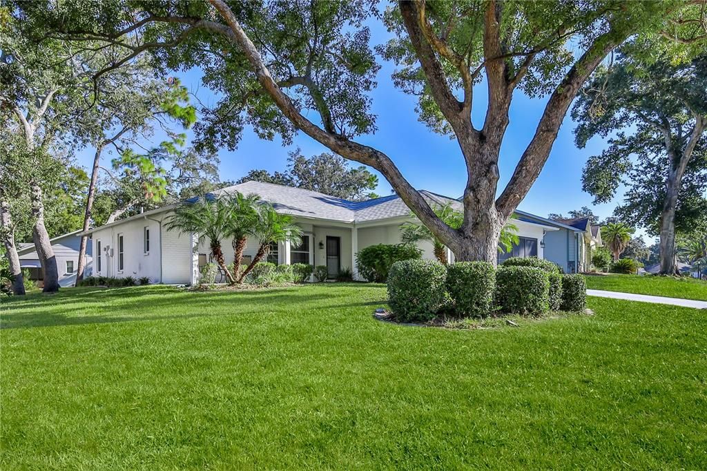 For Sale: $245,000 (2 beds, 2 baths, 1468 Square Feet)