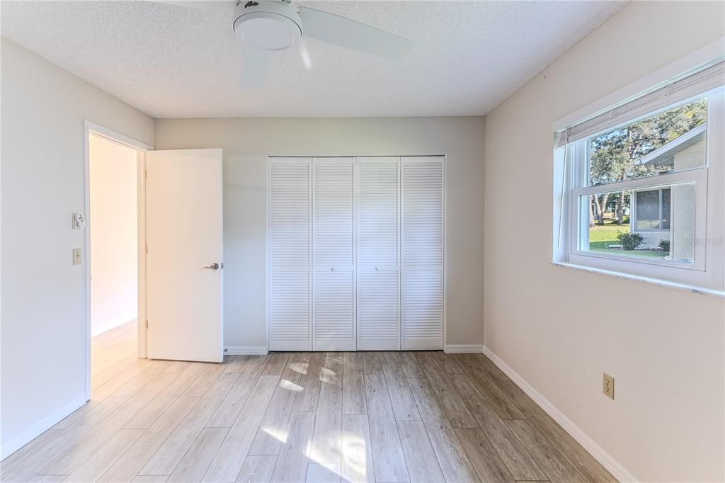 For Sale: $245,000 (2 beds, 2 baths, 1468 Square Feet)