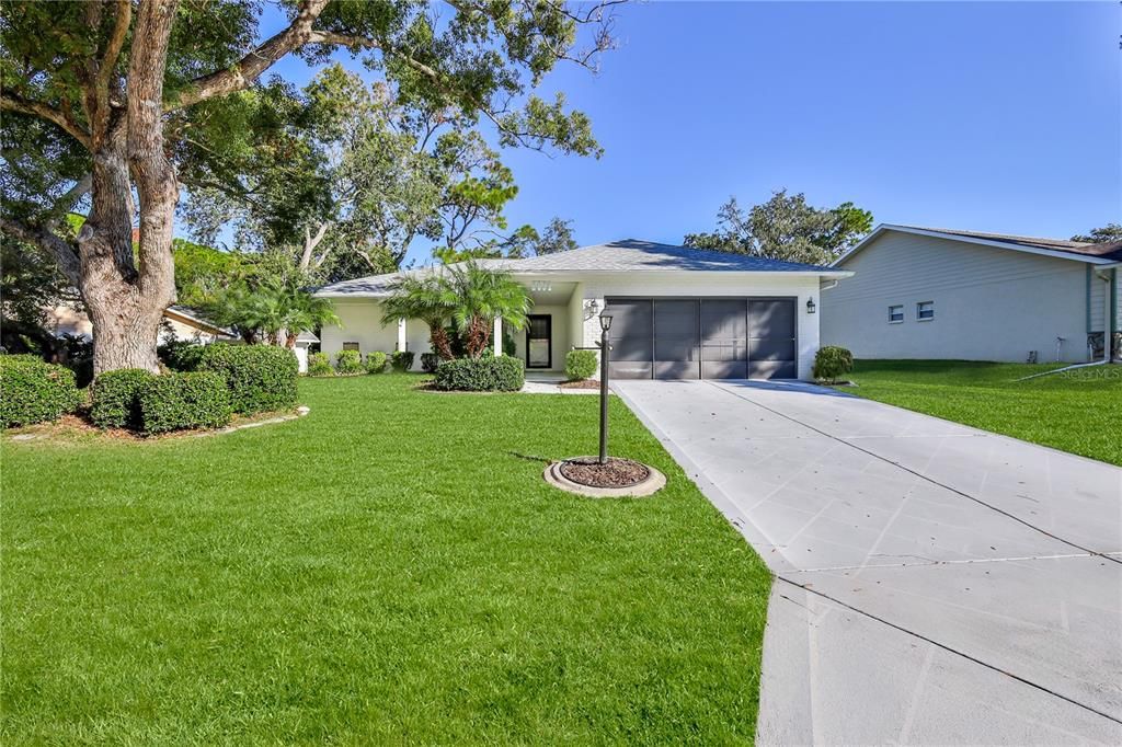 For Sale: $245,000 (2 beds, 2 baths, 1468 Square Feet)