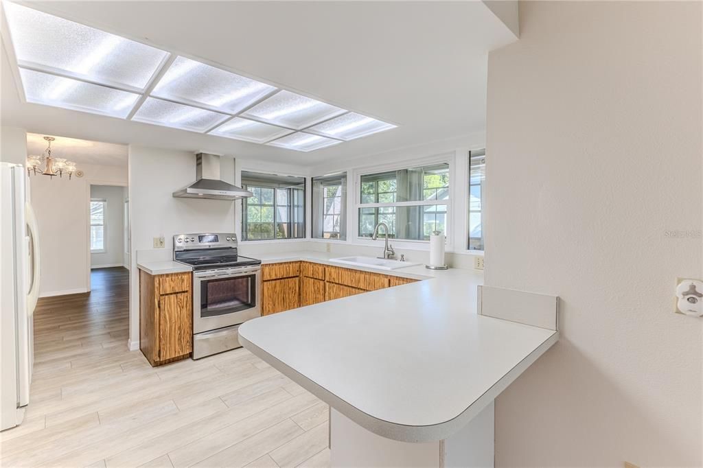 For Sale: $245,000 (2 beds, 2 baths, 1468 Square Feet)