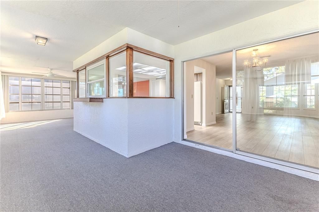 For Sale: $245,000 (2 beds, 2 baths, 1468 Square Feet)