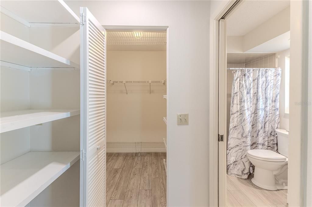 For Sale: $245,000 (2 beds, 2 baths, 1468 Square Feet)