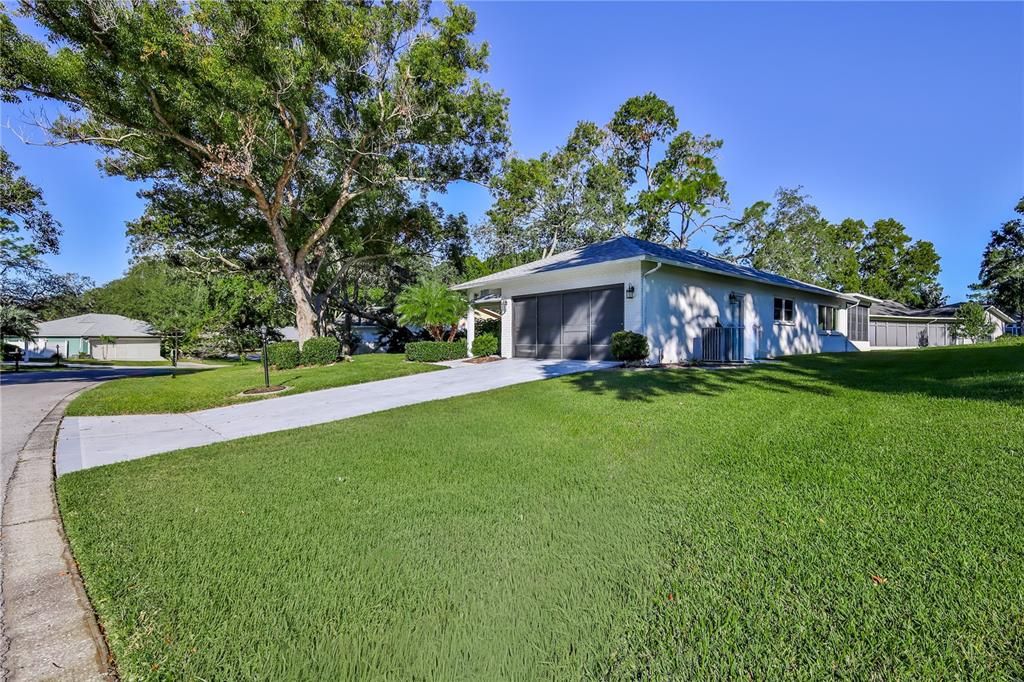 For Sale: $245,000 (2 beds, 2 baths, 1468 Square Feet)