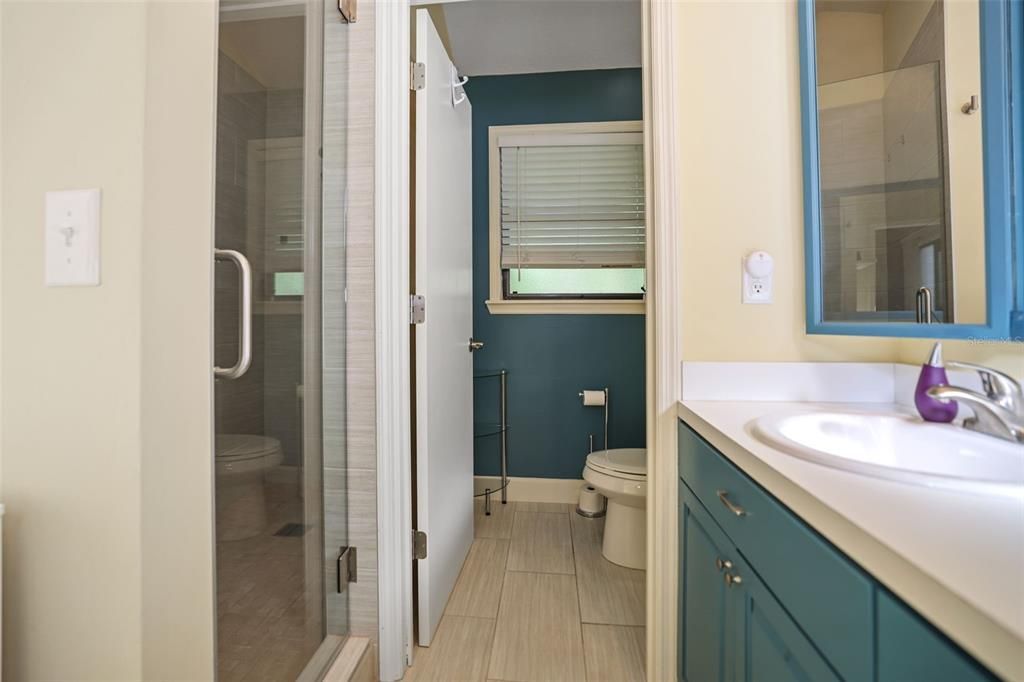 合同活跃: $650,000 (2 贝兹, 2 浴室, 1688 平方英尺)