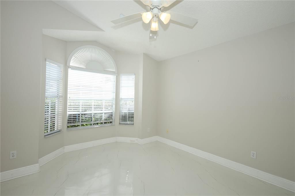 Active With Contract: $415,000 (3 beds, 2 baths, 1522 Square Feet)