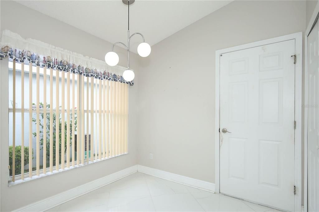 Active With Contract: $415,000 (3 beds, 2 baths, 1522 Square Feet)