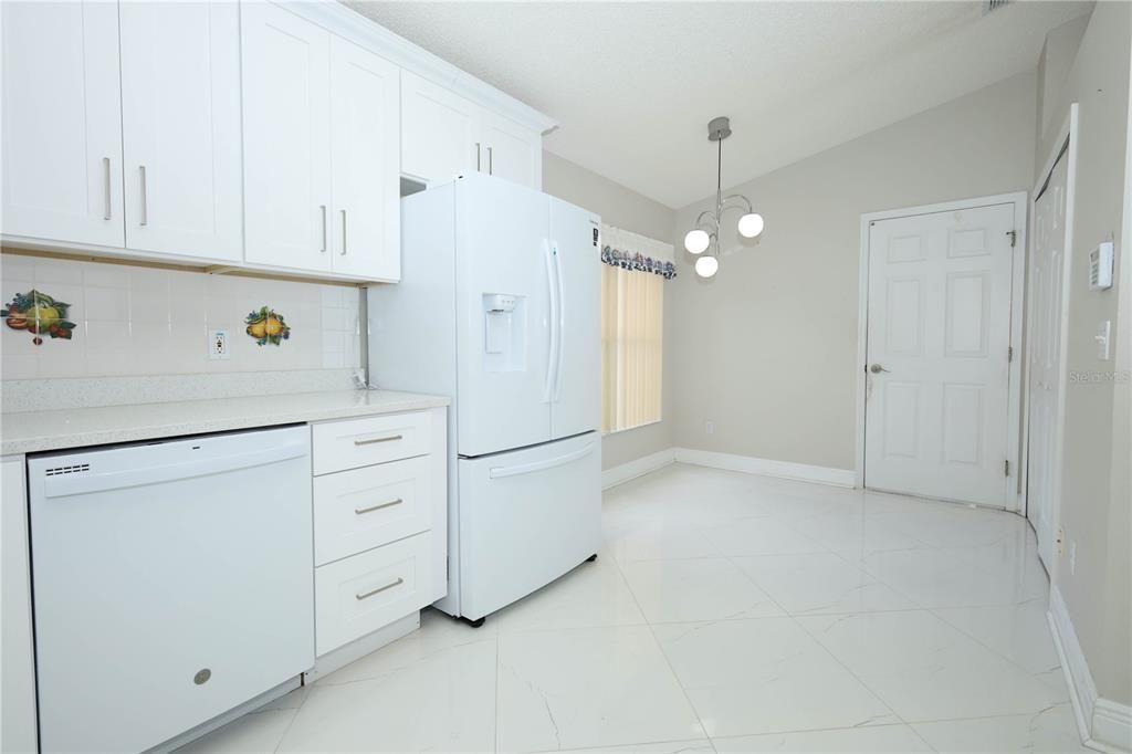 Active With Contract: $415,000 (3 beds, 2 baths, 1522 Square Feet)