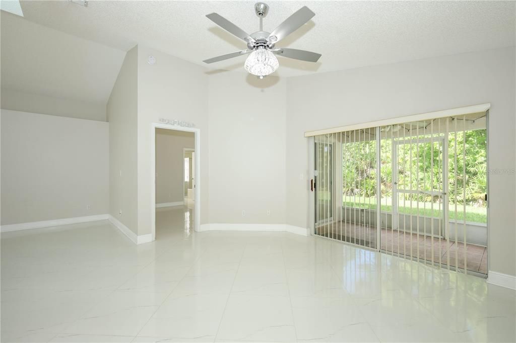 Active With Contract: $415,000 (3 beds, 2 baths, 1522 Square Feet)