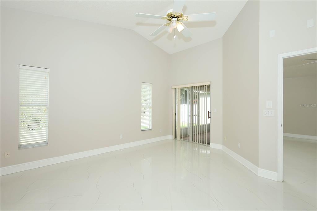 Active With Contract: $415,000 (3 beds, 2 baths, 1522 Square Feet)