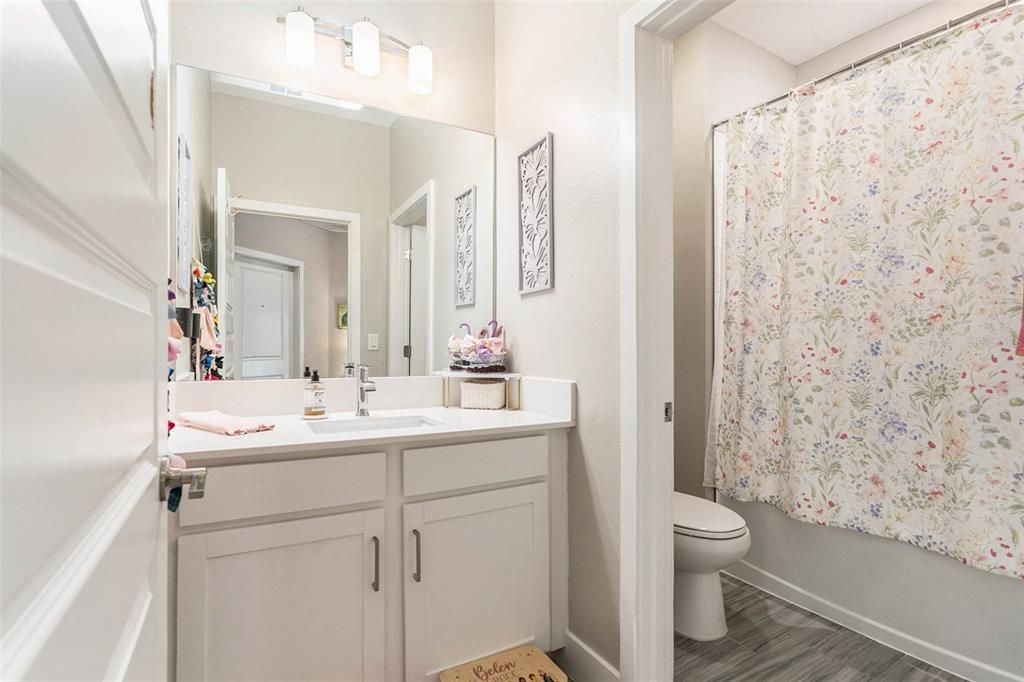 待售: $389,900 (3 贝兹, 2 浴室, 1968 平方英尺)