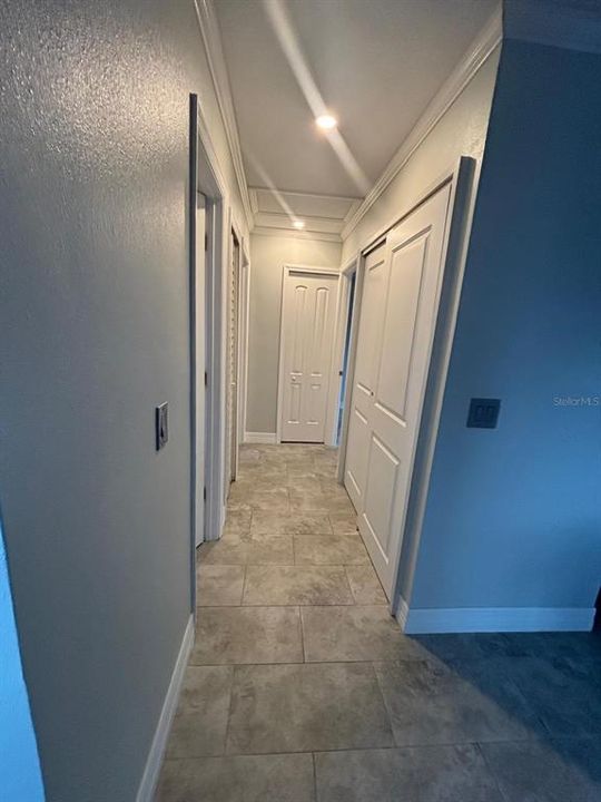 Active With Contract: $234,000 (3 beds, 2 baths, 1032 Square Feet)