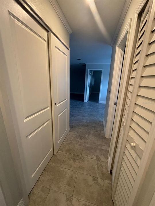 Active With Contract: $234,000 (3 beds, 2 baths, 1032 Square Feet)