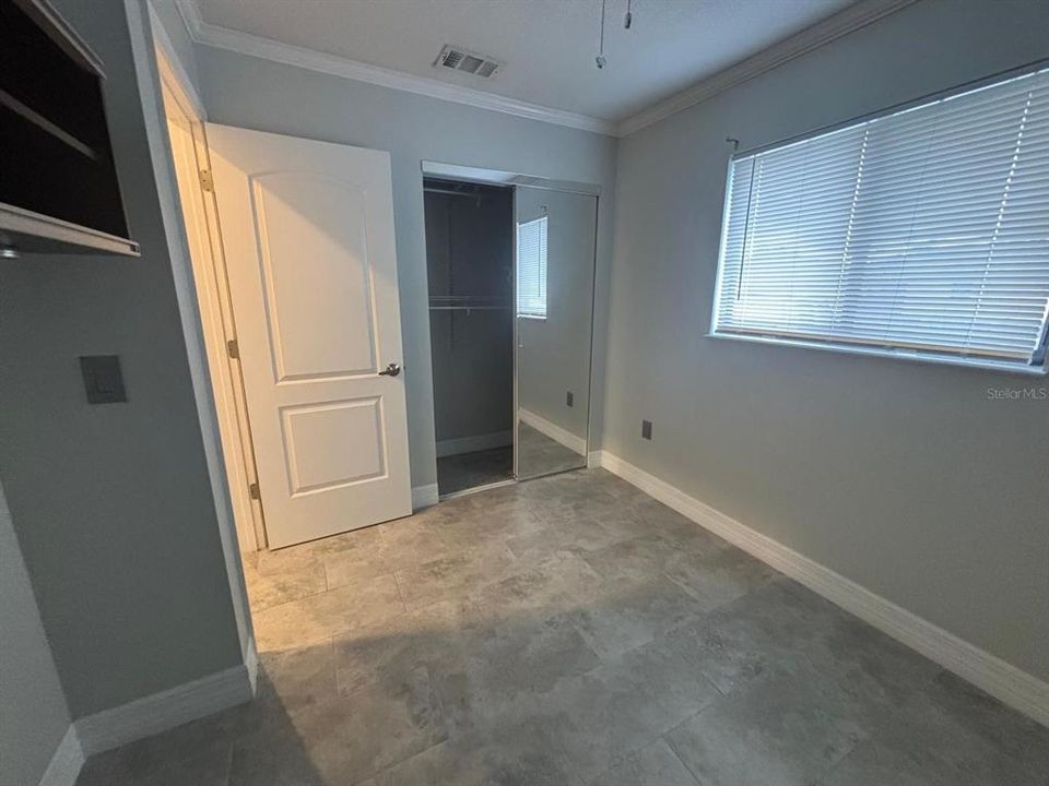 Active With Contract: $234,000 (3 beds, 2 baths, 1032 Square Feet)