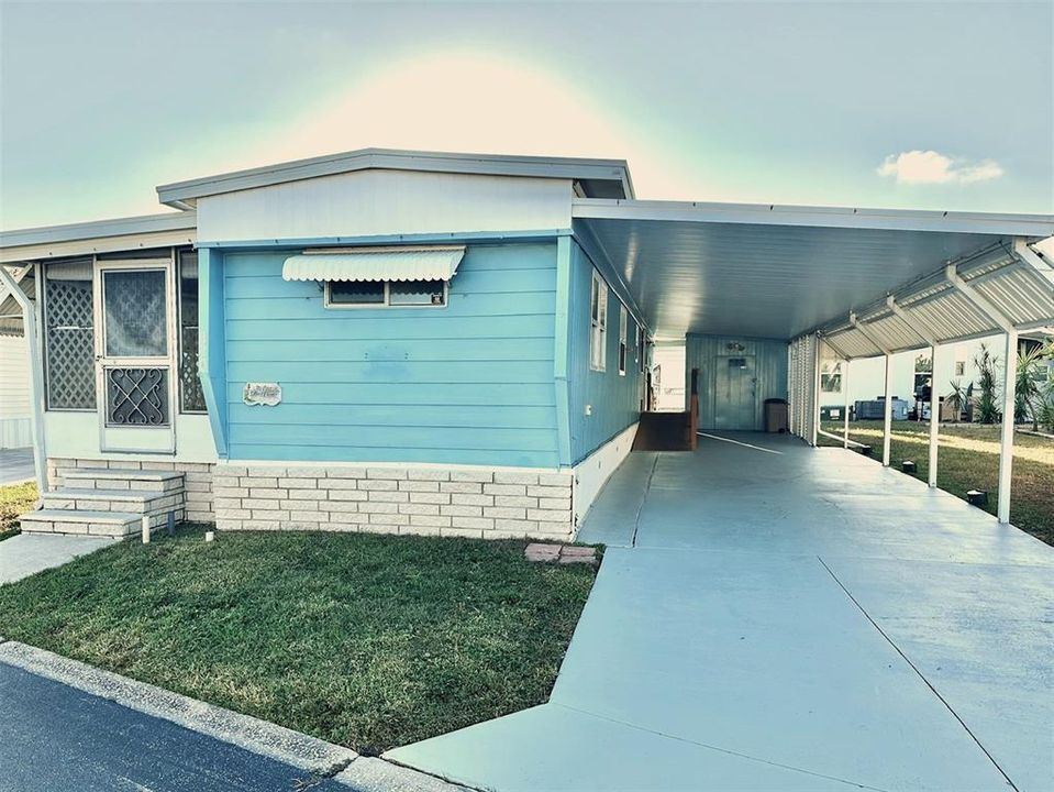 待售: $89,500 (2 贝兹, 1 浴室, 720 平方英尺)