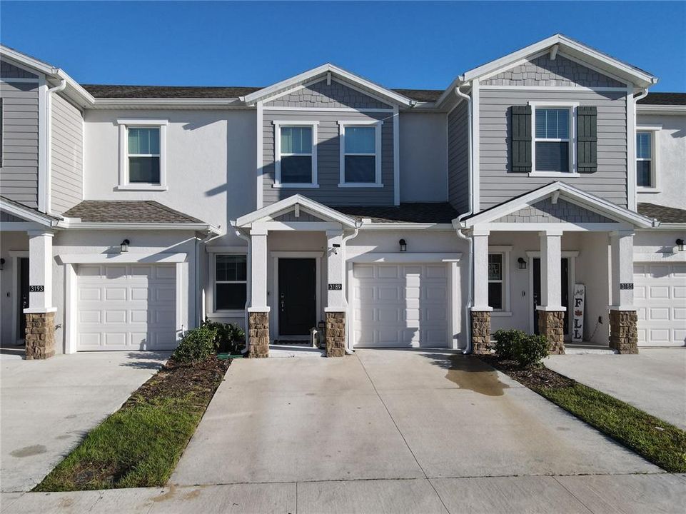 На продажу: $310,000 (3 спален, 2 ванн, 1689 Квадратных фут)