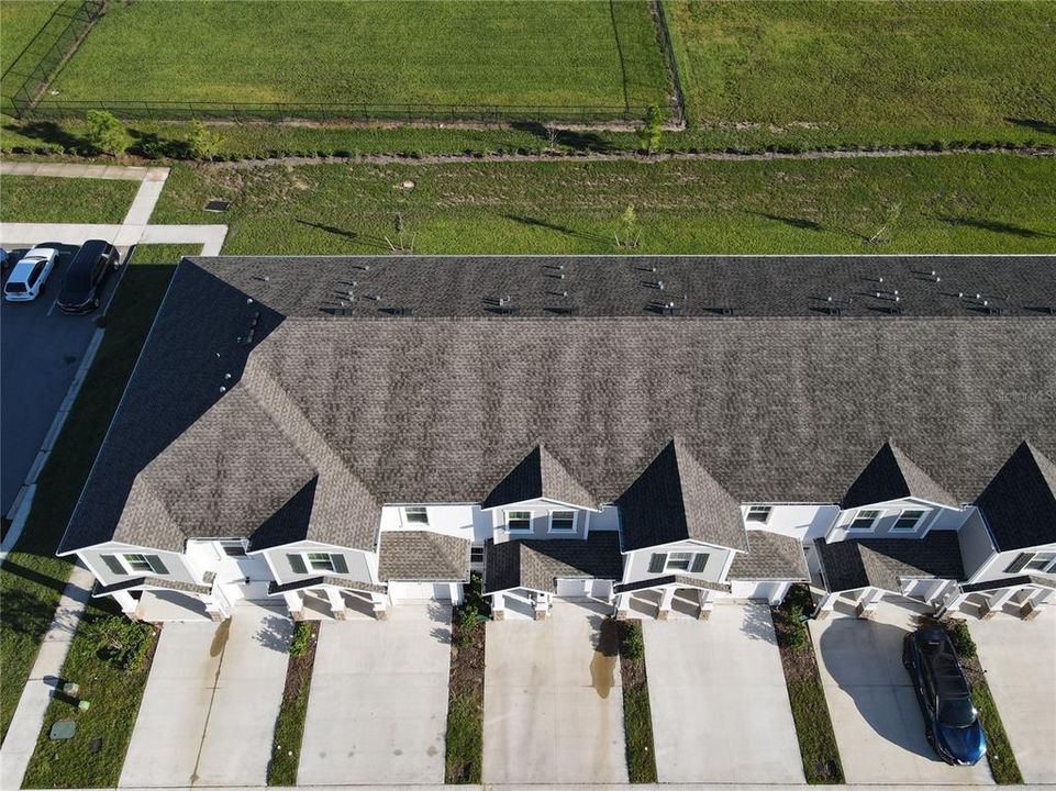 На продажу: $310,000 (3 спален, 2 ванн, 1689 Квадратных фут)