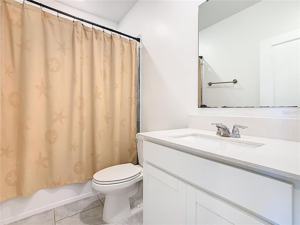 На продажу: $310,000 (3 спален, 2 ванн, 1689 Квадратных фут)