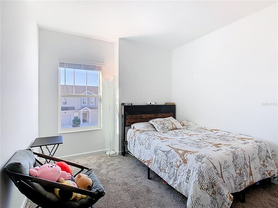 На продажу: $310,000 (3 спален, 2 ванн, 1689 Квадратных фут)