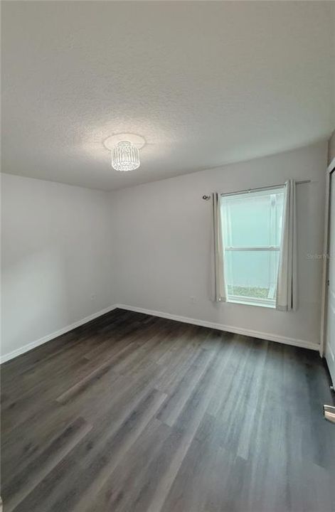 For Sale: $349,990 (4 beds, 2 baths, 1656 Square Feet)