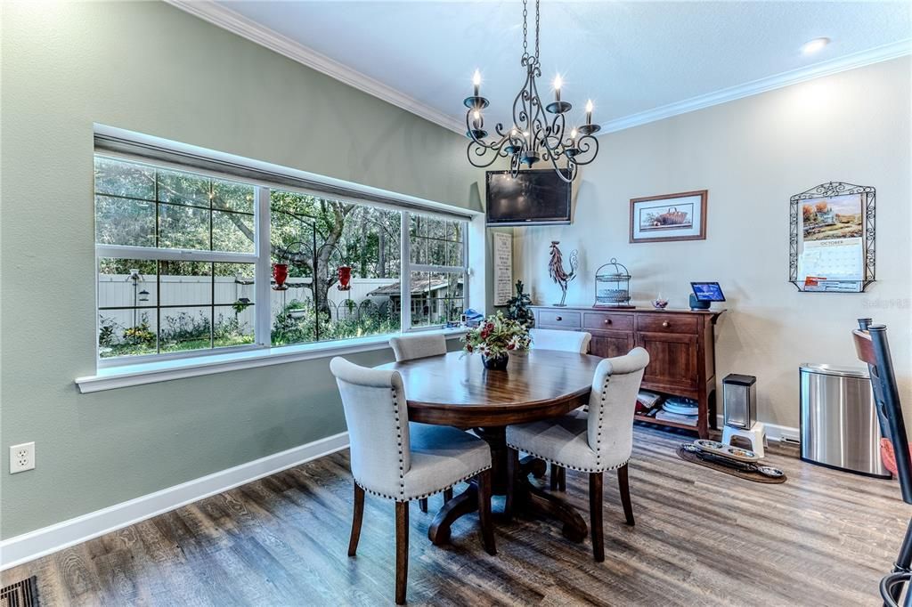 En Venta: $999,000 (4 camas, 3 baños, 3541 Pies cuadrados)