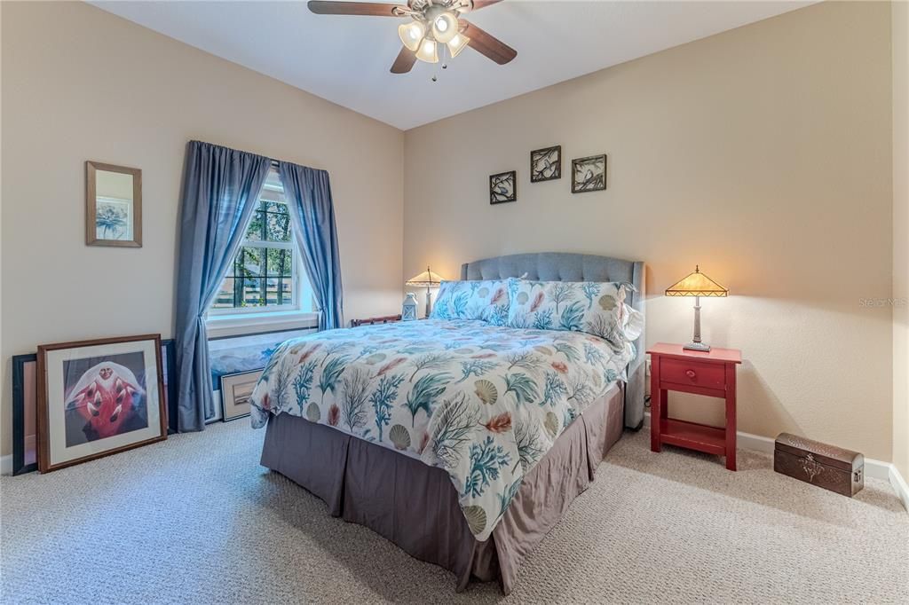 En Venta: $999,000 (4 camas, 3 baños, 3541 Pies cuadrados)