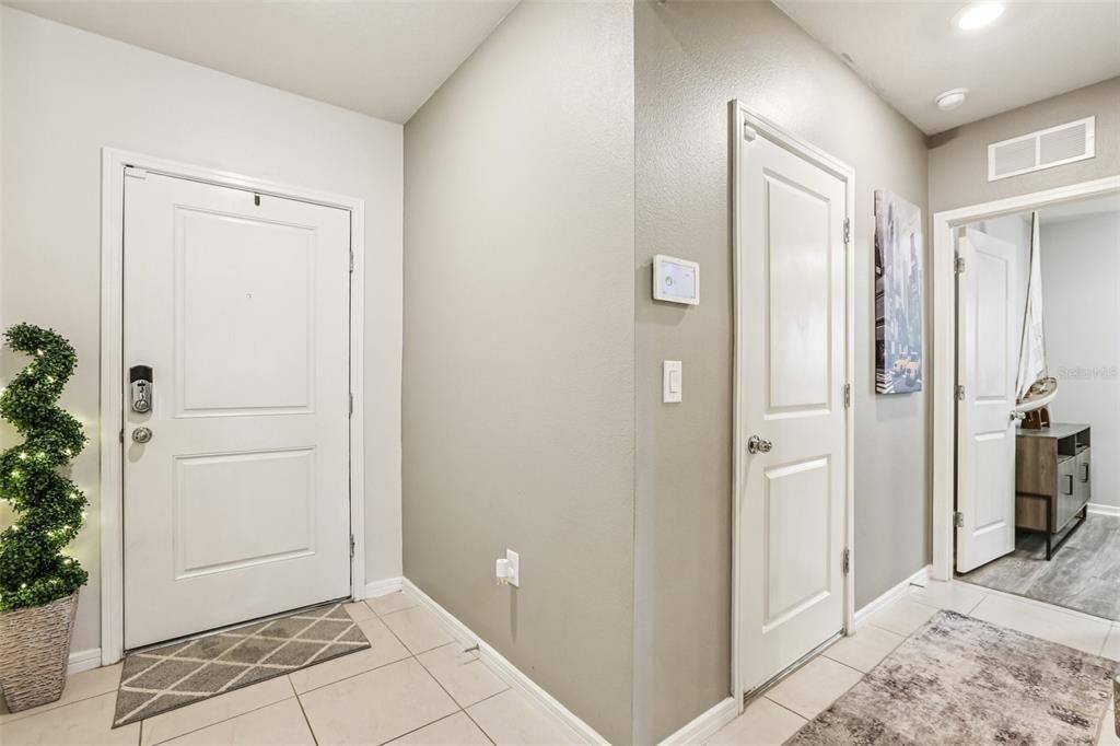 For Sale: $418,000 (4 beds, 3 baths, 2207 Square Feet)