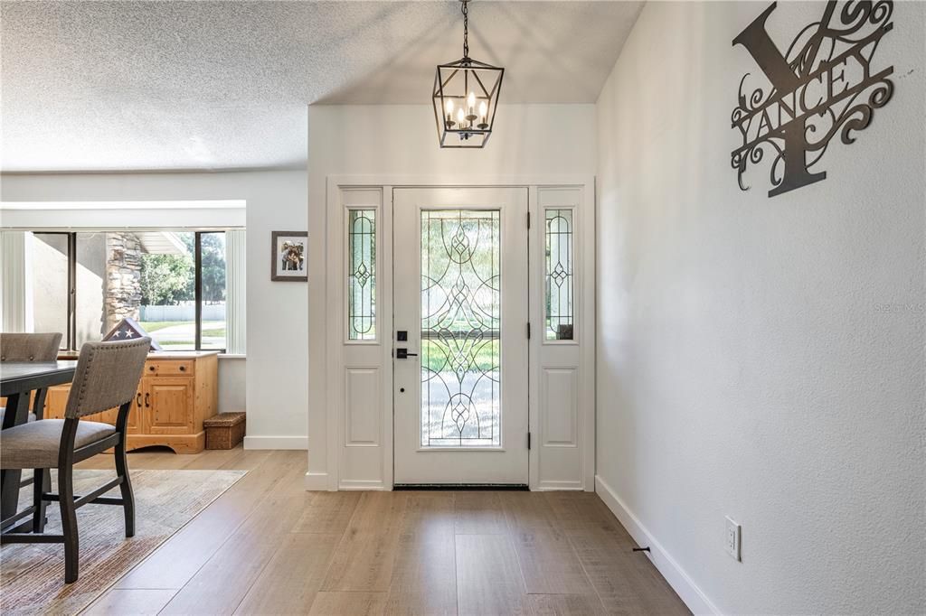 待售: $399,000 (3 贝兹, 2 浴室, 1610 平方英尺)